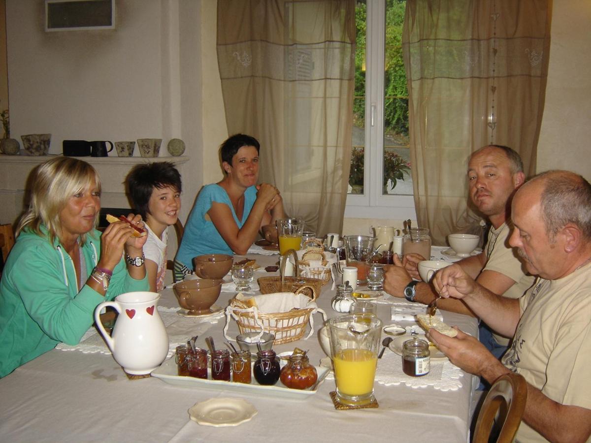 Aqui Sian Ben Hotel Castellane Kültér fotó